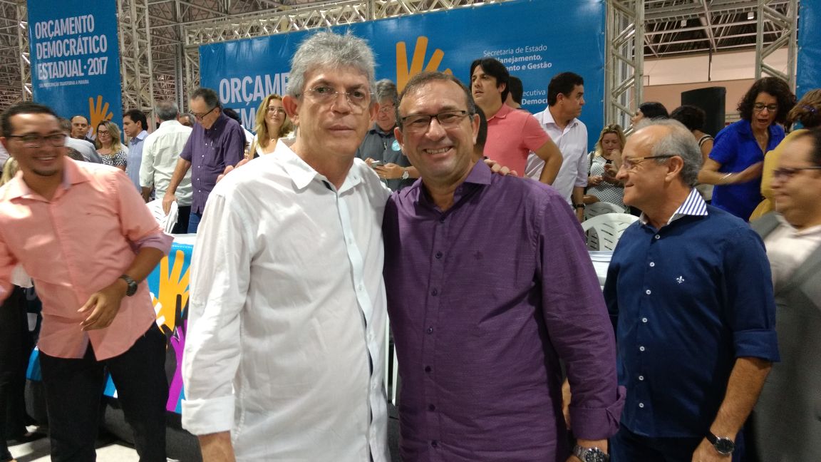 Em João Pessoa vice-prefeito Paulo Brasil participa de audiência comemorativa do Orçamento Democrático