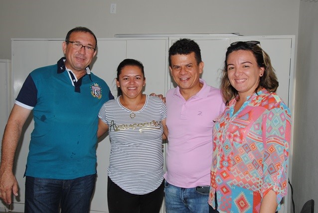 Prefeito Juninho Alves e vice-prefeito Paulo Brasil visitam unidades de saúde em Caraúbas