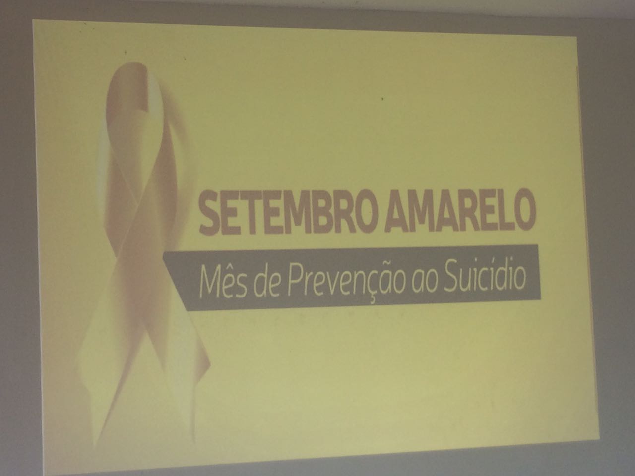 Cras Manoel Maria realiza palestra de prevenção contra suicídio