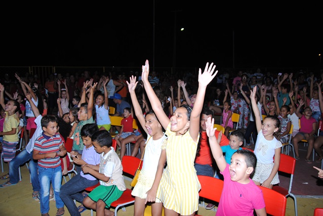 Festa em dose dupla para celebrar “Natal da Criança Feliz” no Apanha-Peixe e Mariana