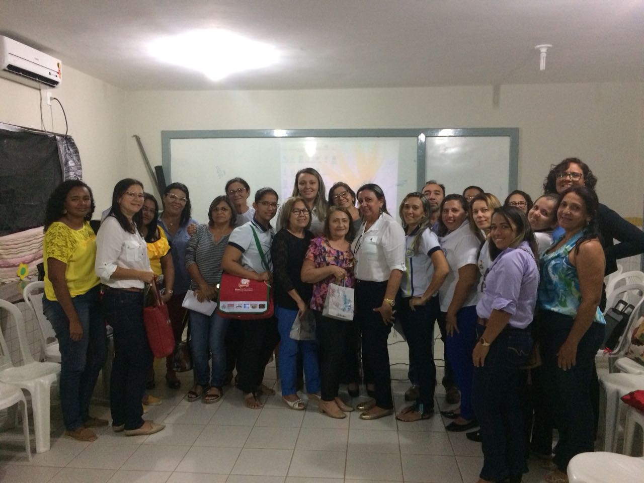 Escola Leônia Gurgel realiza formação com tema voltado para Educação Inclusiva