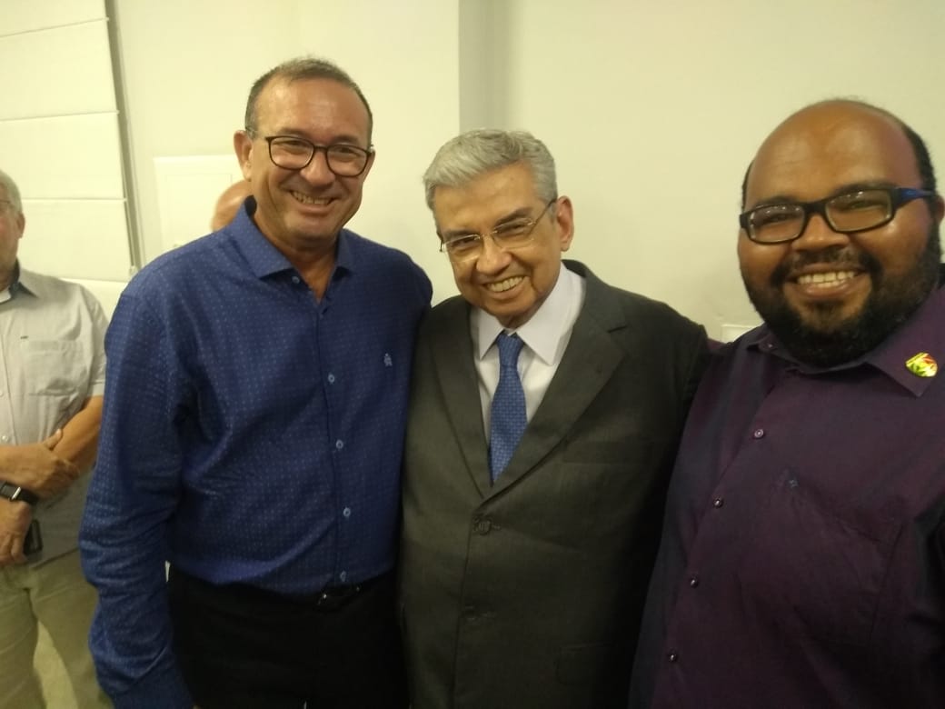 Vice-prefeito Paulo Brasil participa de solenidade de inauguração da nova biblioteca da Faculdade Diocesana em Mossoró