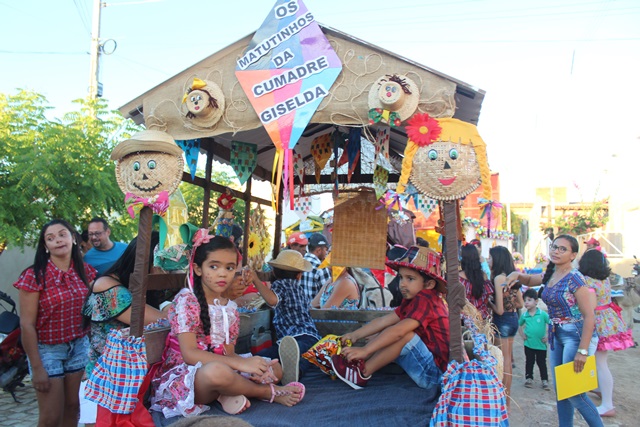 Centro Infantil Giselda Fernandes comemora seu Arraiá da Cumadre Giselda dentro da programação do “Arraiá das Caraubeiras”