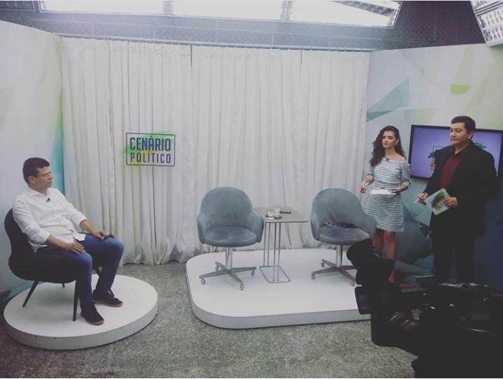 Prefeito Juninho Alves participa de programa na TCM e fala dos avanços alcançados em Caraúbas