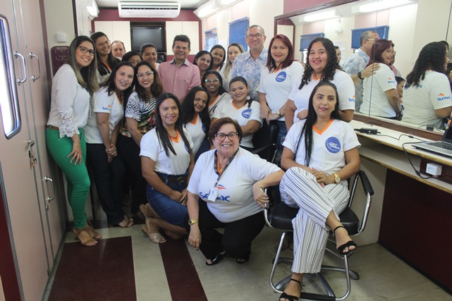 Prefeito Juninho Alves e vice-prefeito Paulo Brasil participam do encerramento de cursos do Senac em Caraúbas