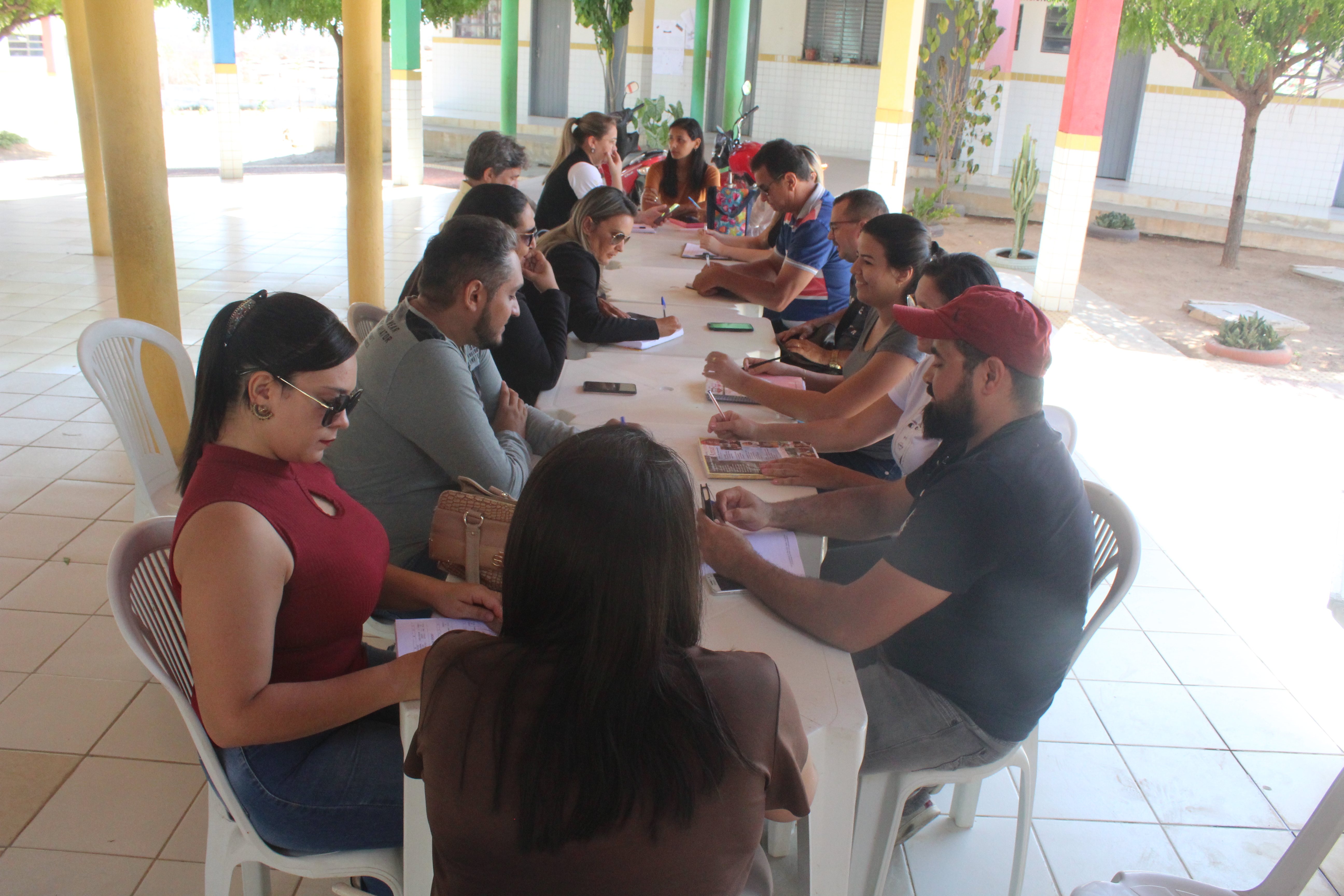 Secretaria de Educação inicia projeto “SME em Movimento” pela Escola Leônia Gurgel em Caraúbas