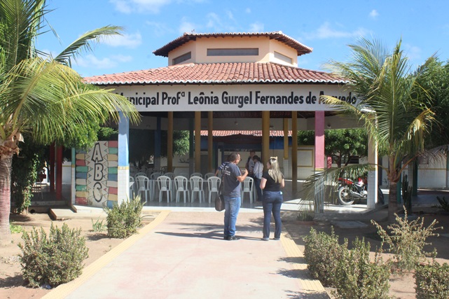 Escola Municipal Leônia Gurgel é referência dentro e fora da sala de aula em Caraúbas