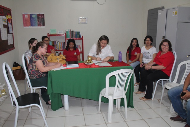 “SME em Movimento” chega a Escola Municipal da comunidade de Cachoeira