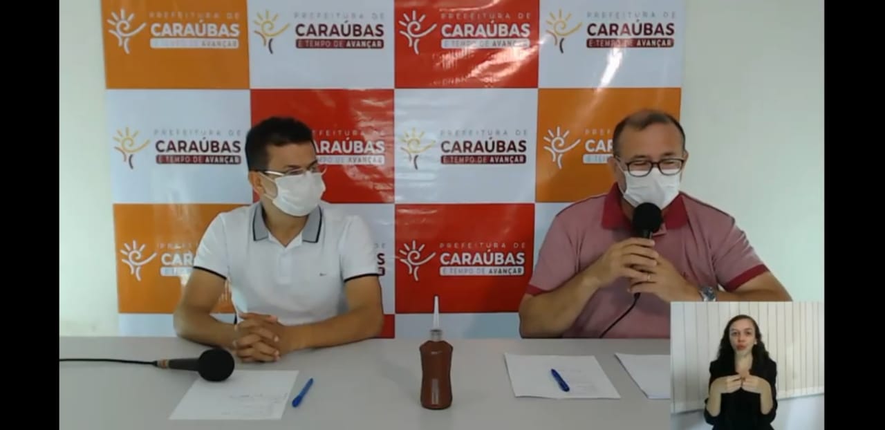 Prefeito e vice-prefeito de Caraúbas fazem balanço do combate ao Coronavírus no município