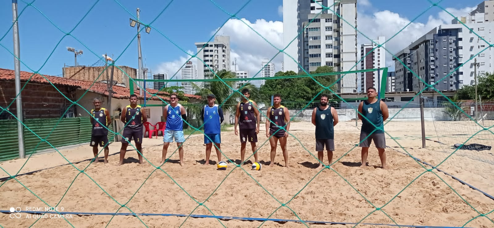 Prefeitura de Caraúbas apoia atletas surdos em circuito de vôlei