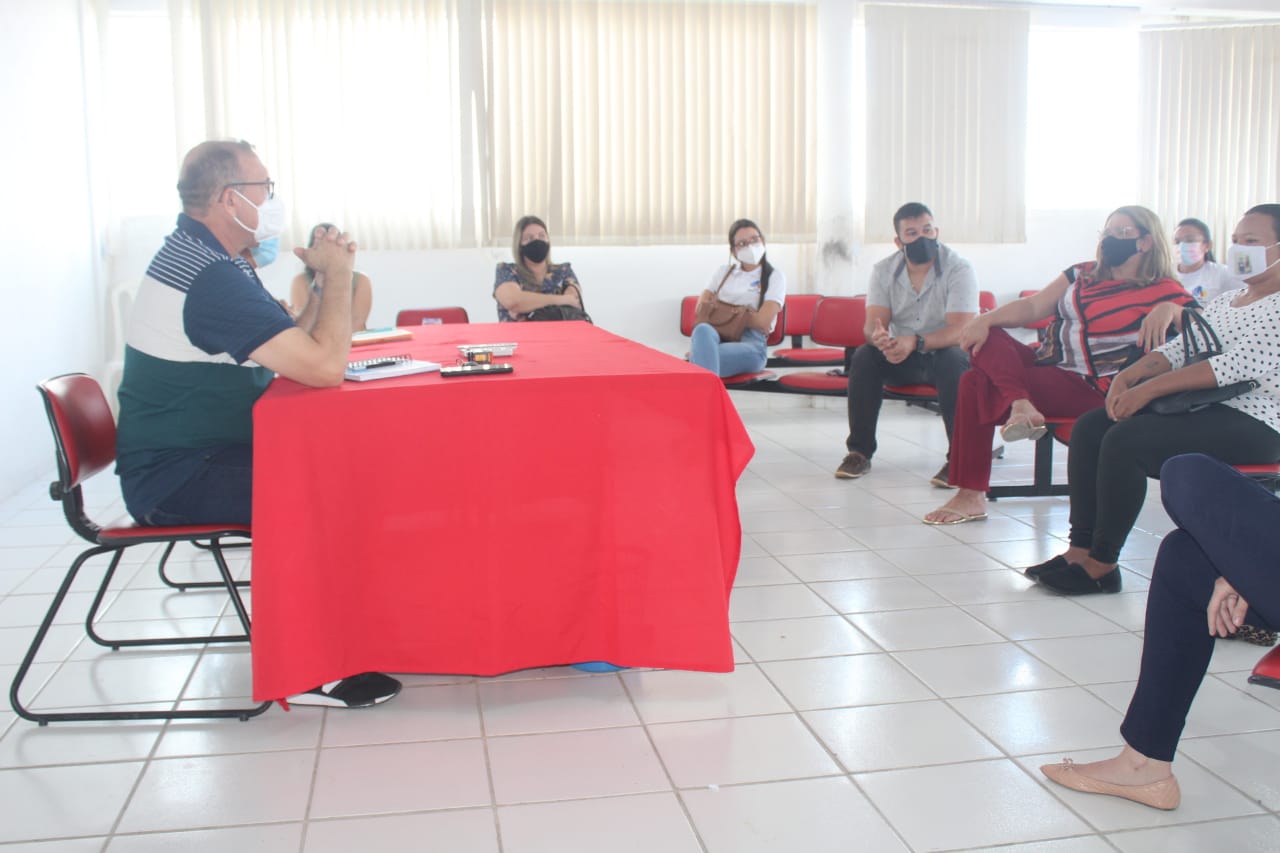 Reunião com equipe da Saúde Bucal define retorno dos atendimentos eletivos em Caraúbas