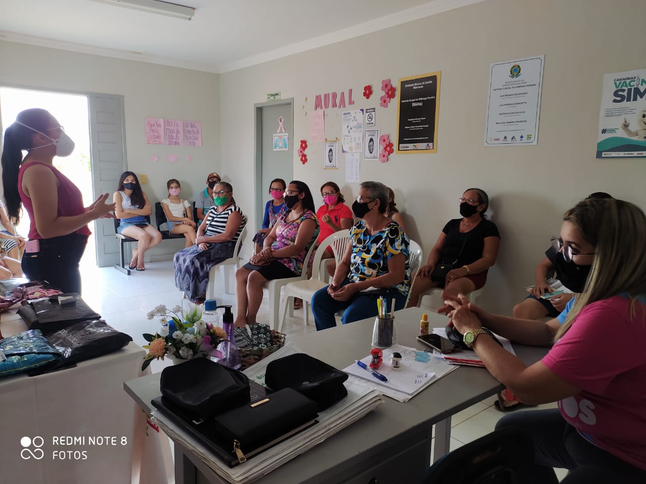 Equipe da UBS de Marrecas em Caraúbas trabalha campanha Outubro Rosa com mulheres da região da várzea