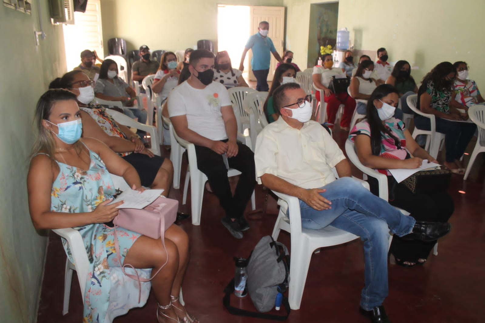 Equipe da Ufrn realiza atividade de monitoramento e assessoria para os setores responsáveis pela Merenda Escolar em Caraúbas