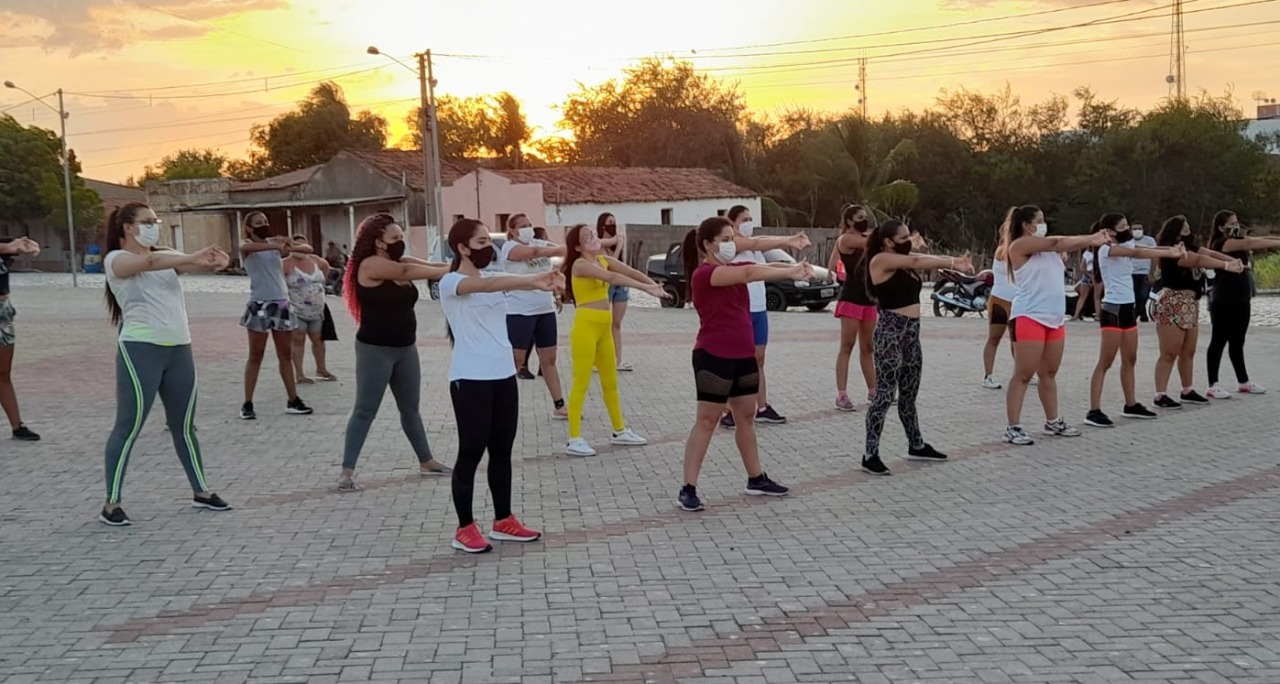 Cras Manoel Maria realiza evento em alusão ao Dia Internacional contra a Violência as Mulheres em Caraúbas