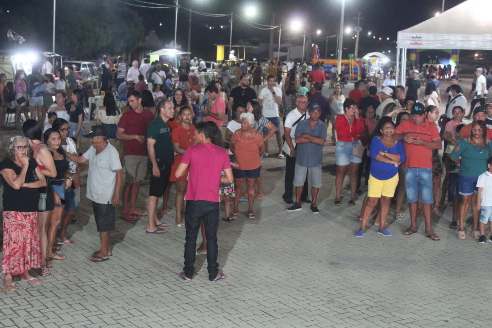 Décima terceira Feira da Lua traz cultura, artesanato e entretenimento em Caraúbas