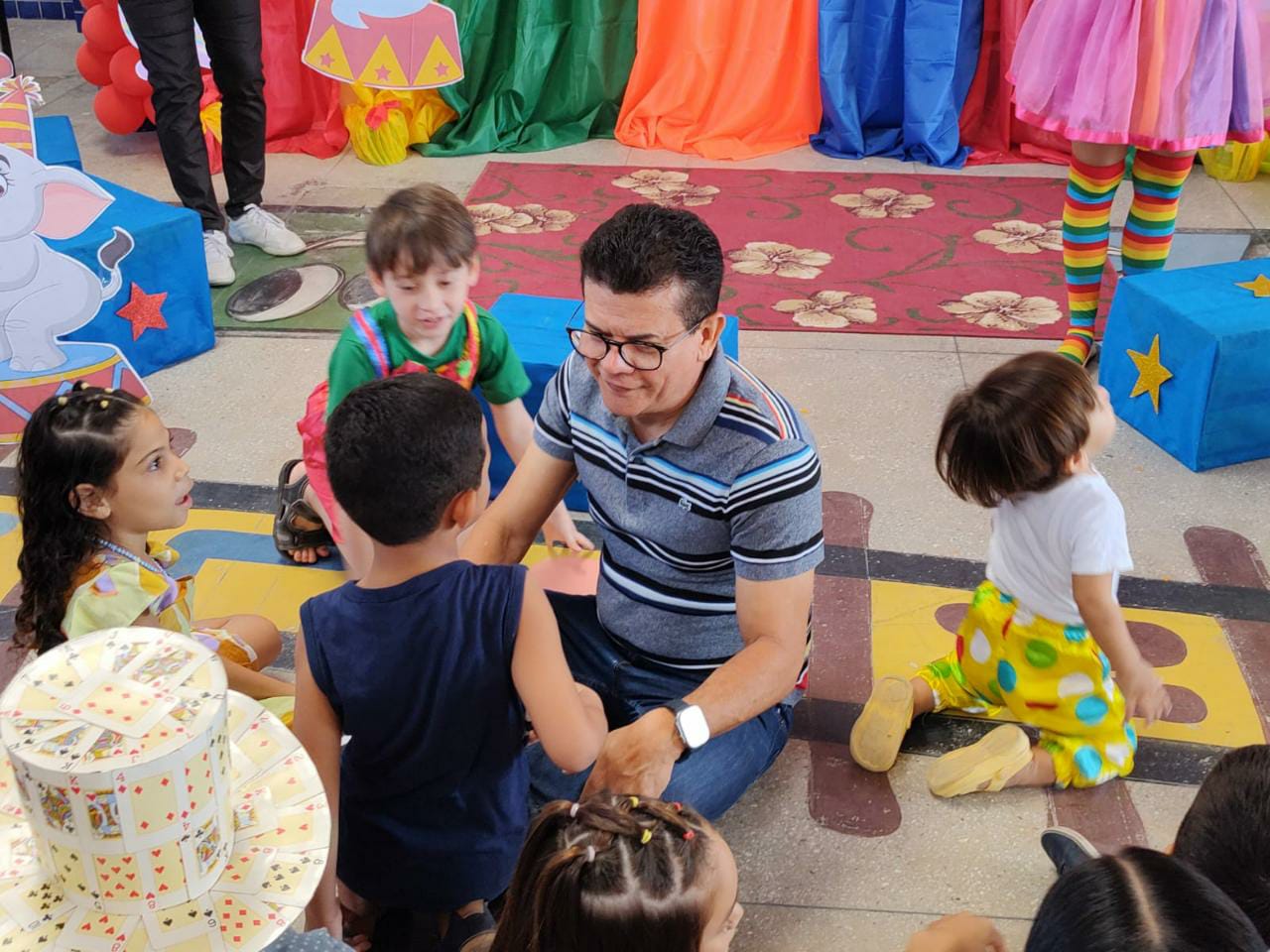 Na Semana da Criança prefeito Juninho Alves visita creche em Caraúbas